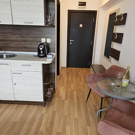 Aphrodite 2 Apartment *